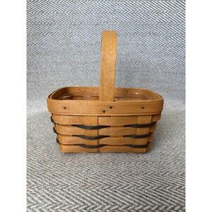 2005 Longaberger Classic Tea‎ Basket Signed By 2 Family Members